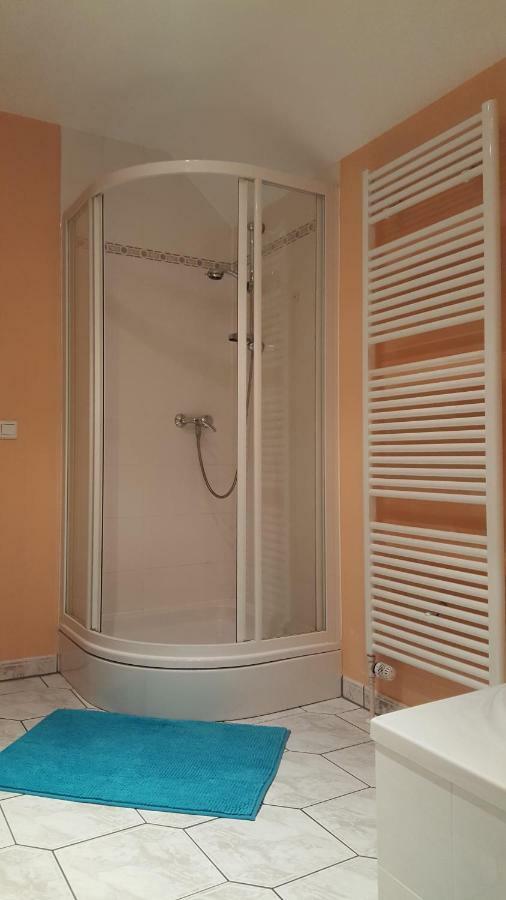 Ferienwohnung Bluetenstadt ライヒリンゲン エクステリア 写真